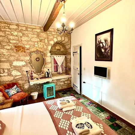 Marissa Boutique Çeşme