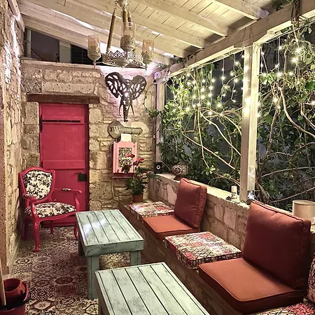 Marissa Boutique Çeşme