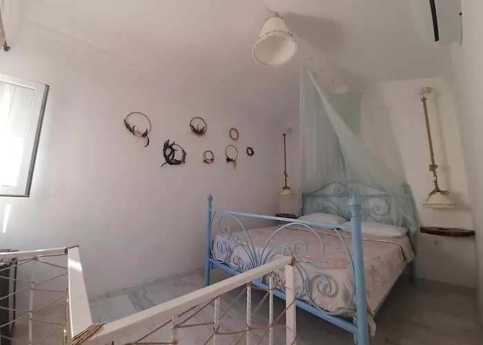 Marissa Boutique Hotel 2*