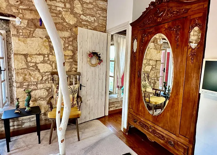 Marissa Boutique Çeşme