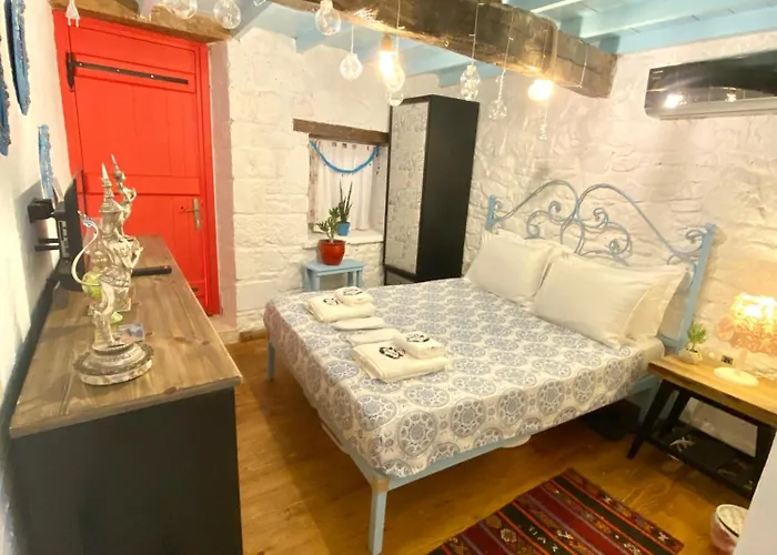 Marissa Boutique Hotel 2*